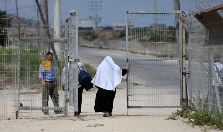 إسرائيل تمدد إغلاق معابر غزة خوفا من هجمات انتقامية