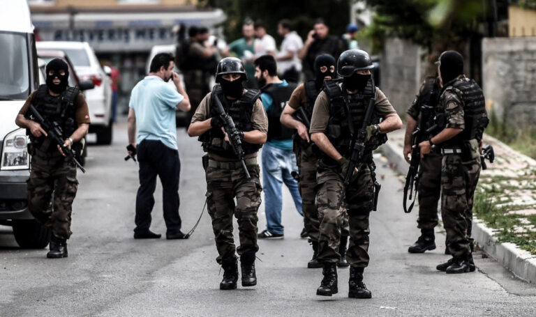 الشرطة التركية تعلن توقيف شخصين بتهمة تمويل تنظيم “الدولة”
