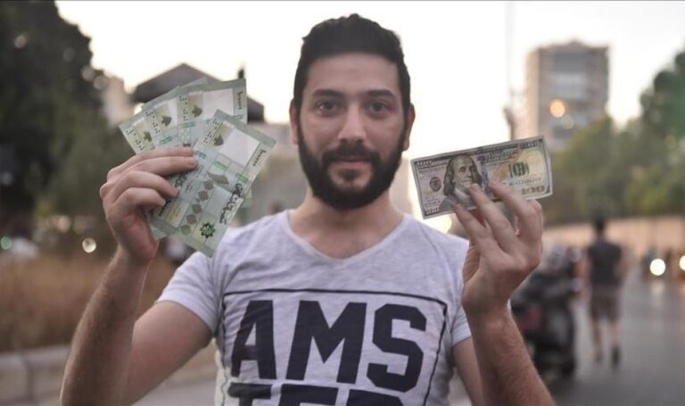حكومة لبنان : الدولة والبنك المركزي مفلسان