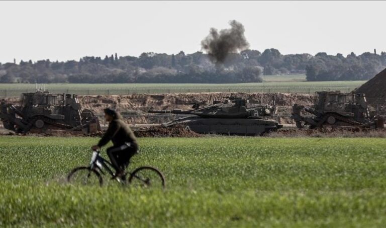 الجيش الإسرائيلي ينشر مزيدا من أنظمة الدفاع الجوي على حدود غزة