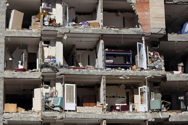 93 قتيلاً ومئات المصابين حصيلة ضحايا زلزال ضرب جنوب غربي الصين