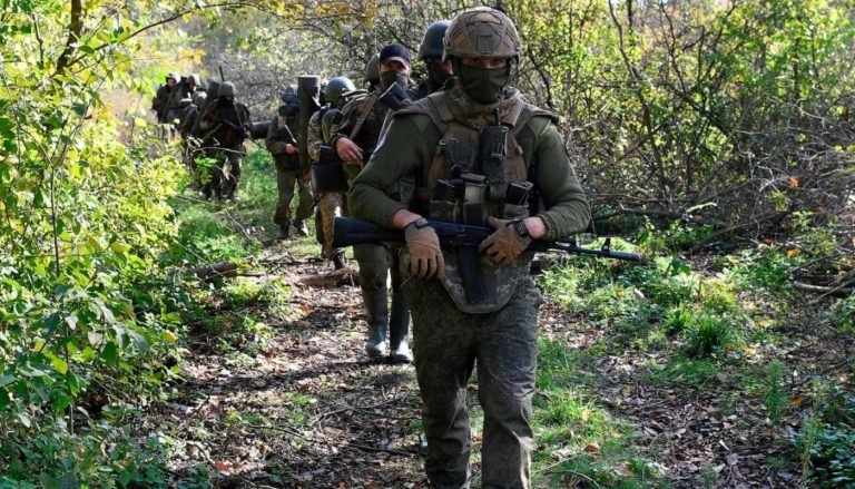 القوات الروسية تسيطر على مزيد من المناطق في باخموت