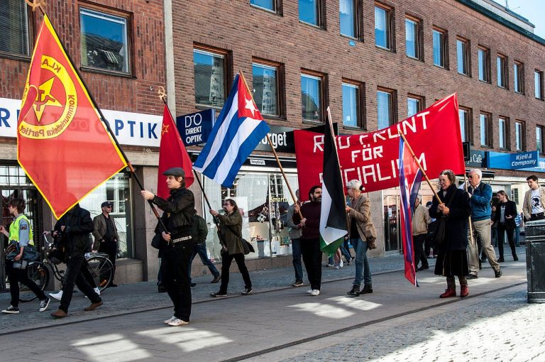 اعتصامات لأكراد ستوكهولم رفضاً لانضمام السويد إلى الناتو